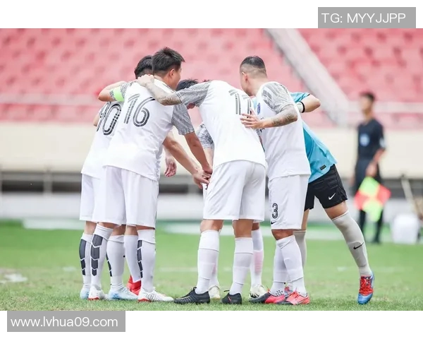 足球明星纷纷现身村超赛事背后的故事与精彩瞬间揭秘