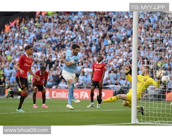 曼联与巴黎圣曼的精彩对决直播全程回顾与分析